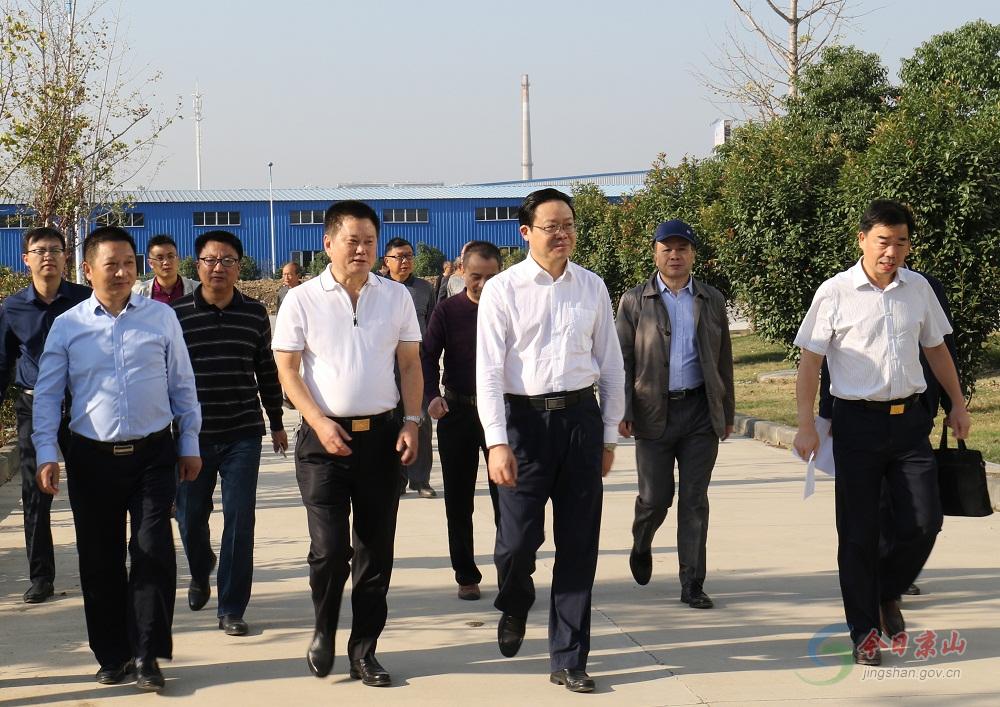 刘启华形成合力支持助推企业发展