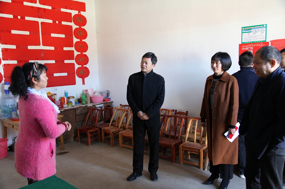 魏明超调研杨集绿林精准扶贫工作