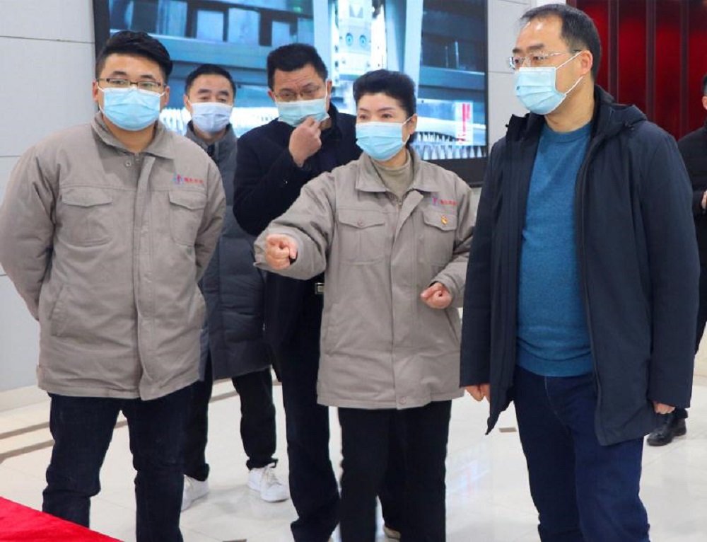 张勇调研重点工业企业发展