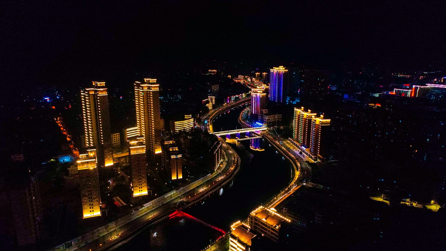 【祖国颂·今朝看京山】精雕细琢扮靓精致美丽城市